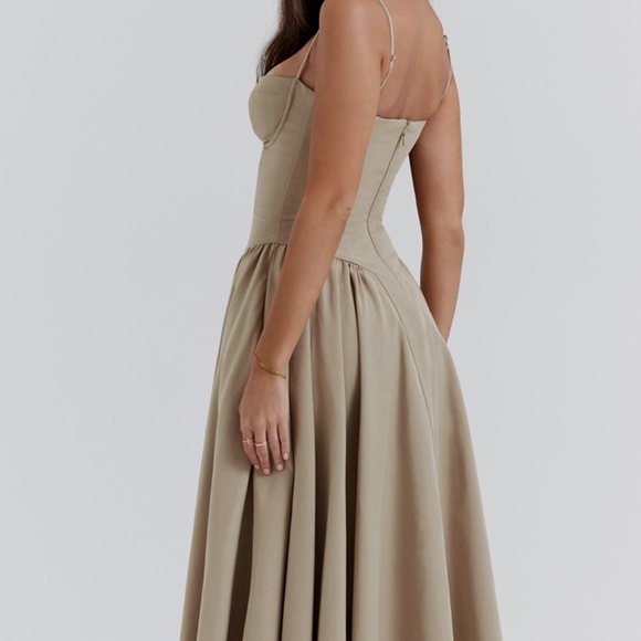 HOUSE OF CB 'Samaria' Taupe Corset Sundress Size XS REG CUP - Picture 2 of 3